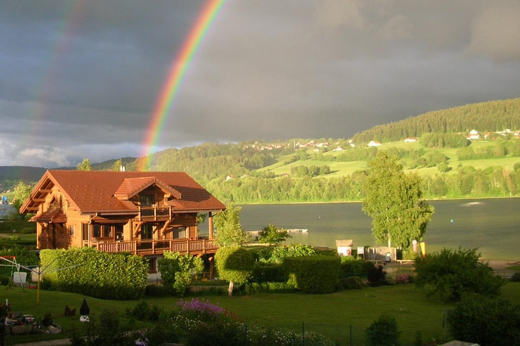מלון Les Grangettes Chalet Du Lac מראה חיצוני תמונה